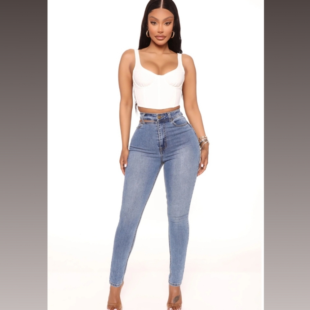Fashion nova picturesque cut out skinny jeans